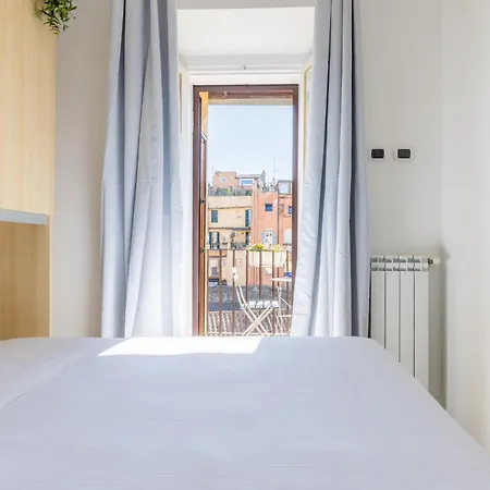 Maison Blu - In Trastevere Апартаменты Рим
